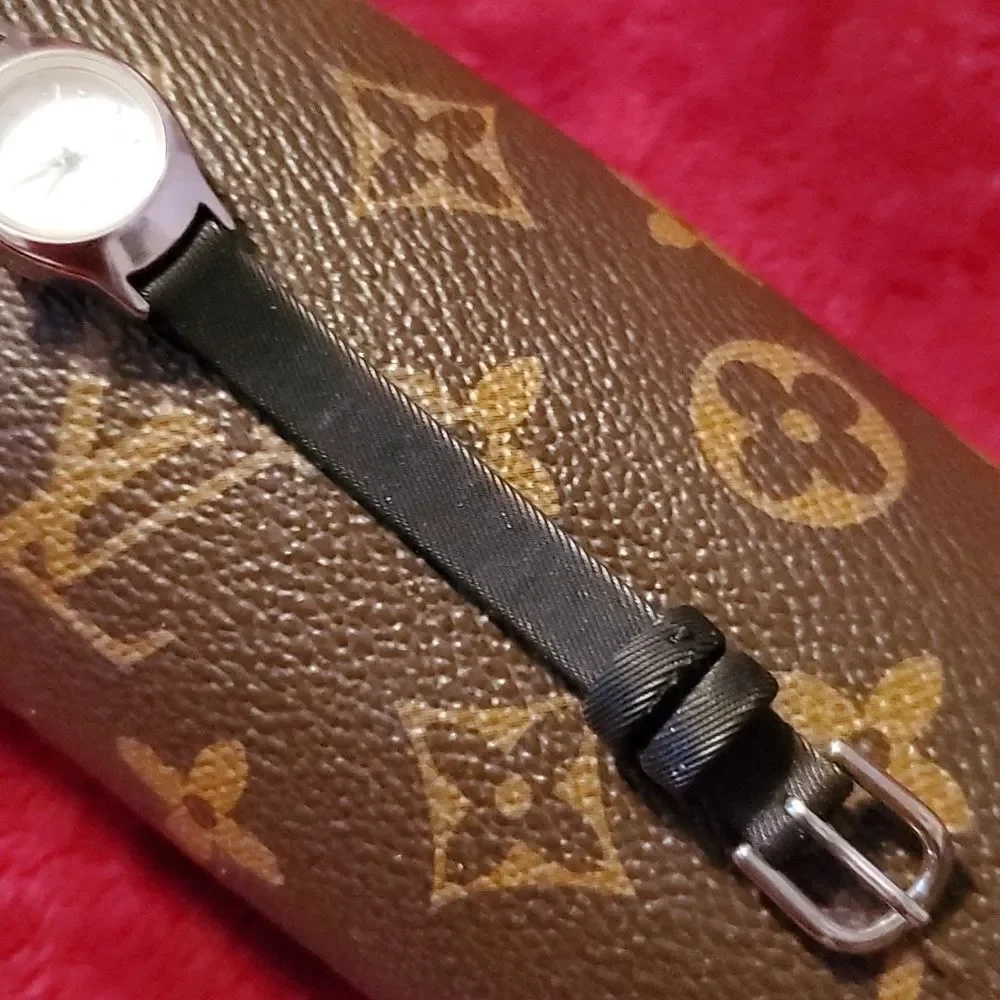 NWOT Nine‎ West 9W/1248 Tiny Petite Case Ladies Watch Silver & Black
